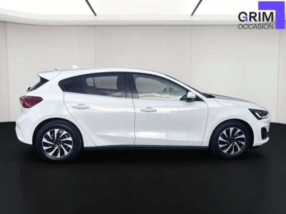 ford focus flexifuel ss mhev titanium x business