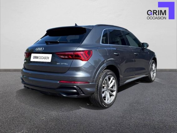 AUDI Q ARRIEREDROIT