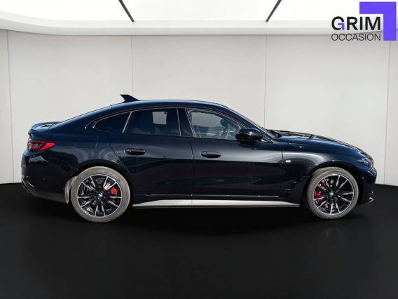 bmw i m xdrive m performance