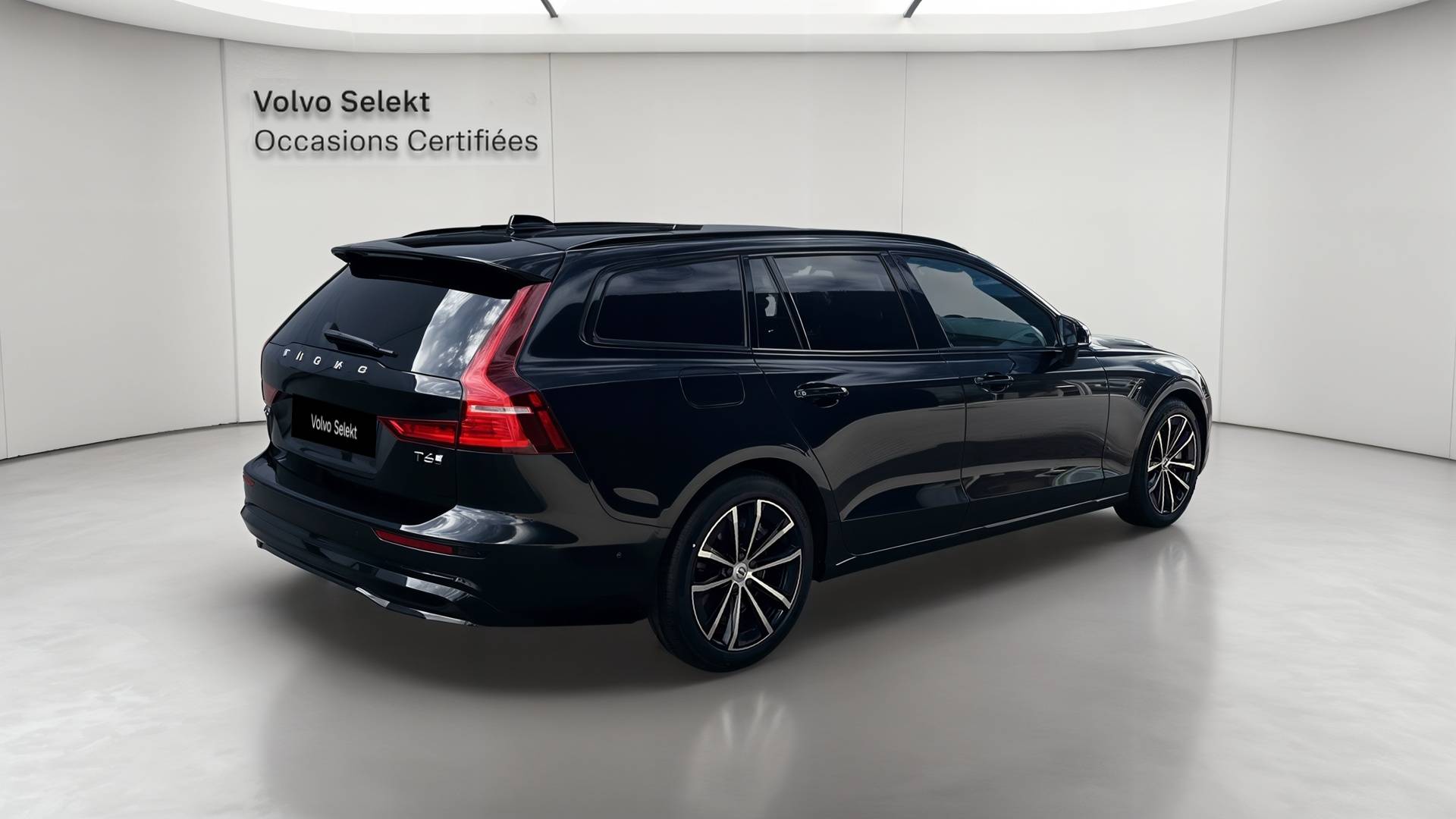 volvo v t hybride rechargeable ch ch awd geartronic plus style dark