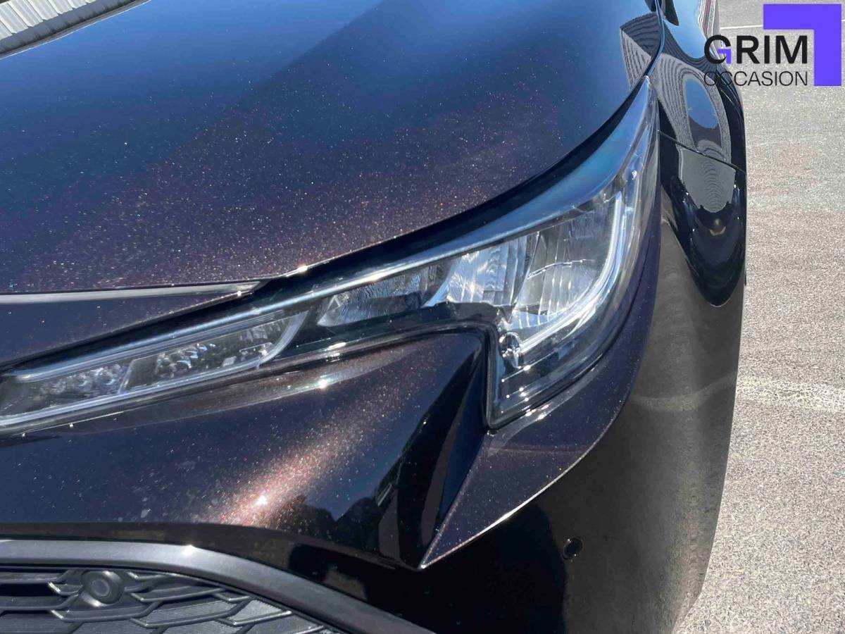 toyota corolla touring sports pro hybride h dynamic business stage hybrid academy