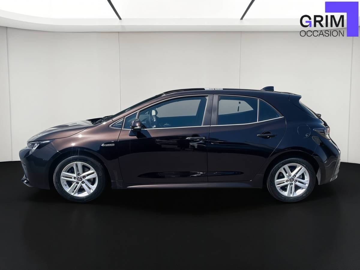 toyota corolla touring sports pro hybride h dynamic business stage hybrid academy