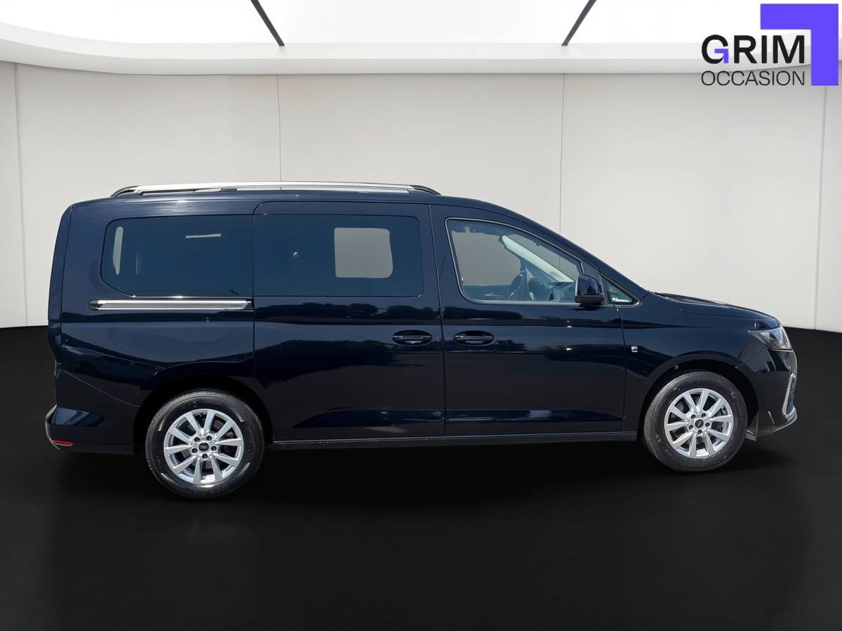 ford grand tourneo connect ecoblue bvm titanium