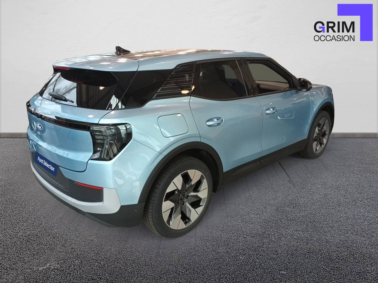 ford explorer awd extended range kwh ch pack premium