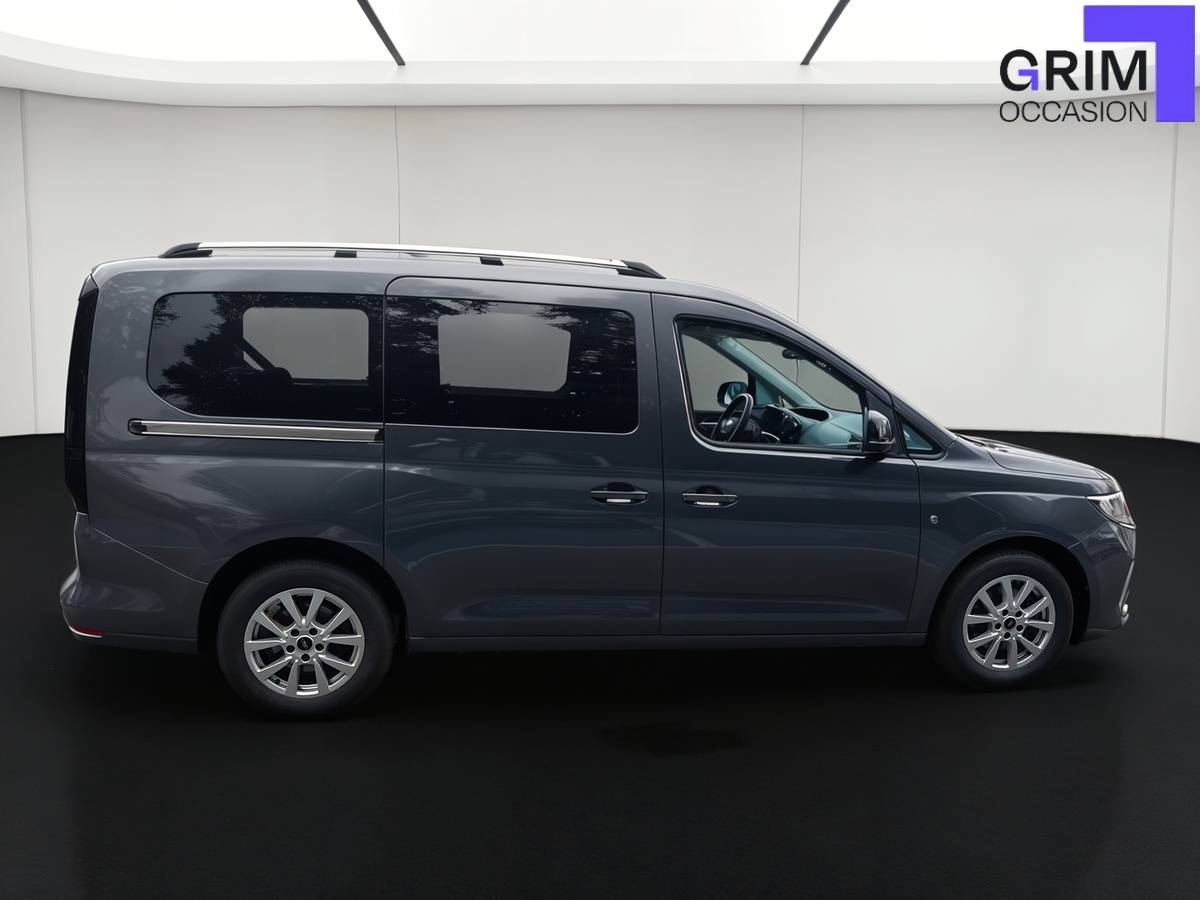 ford grand tourneo connect ecoblue bvm titanium
