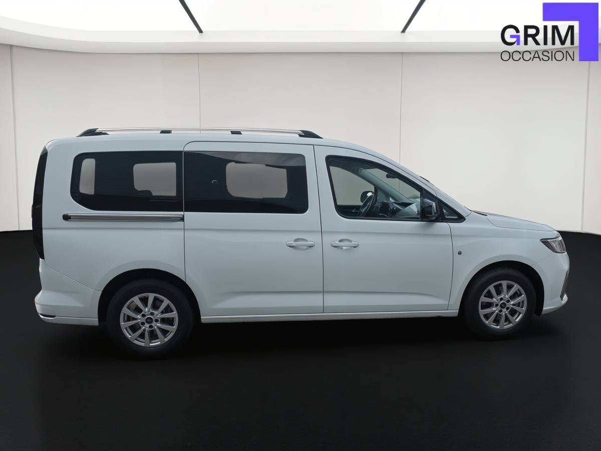 ford grand tourneo connect ecoblue bvm titanium