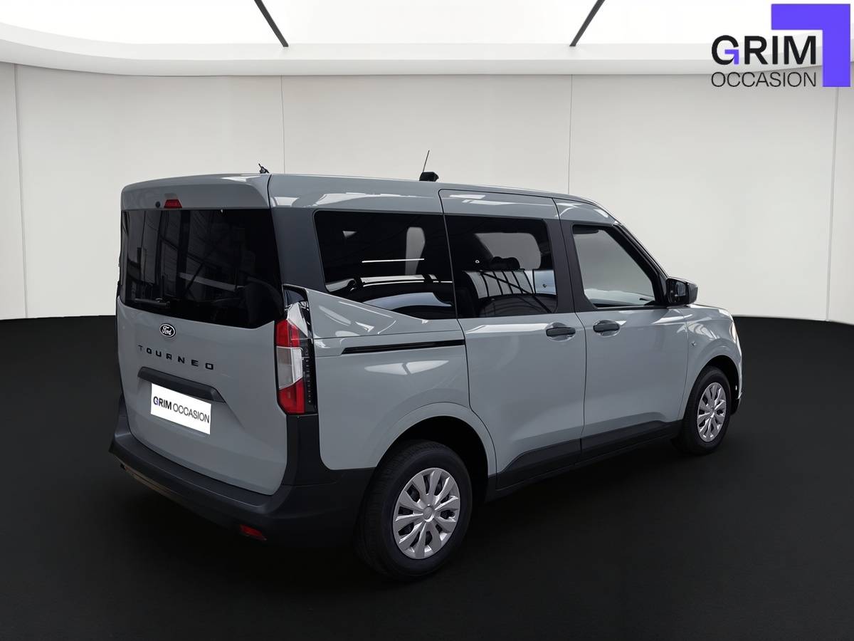 ford tourneo courier ecoboost bvm fwd trend