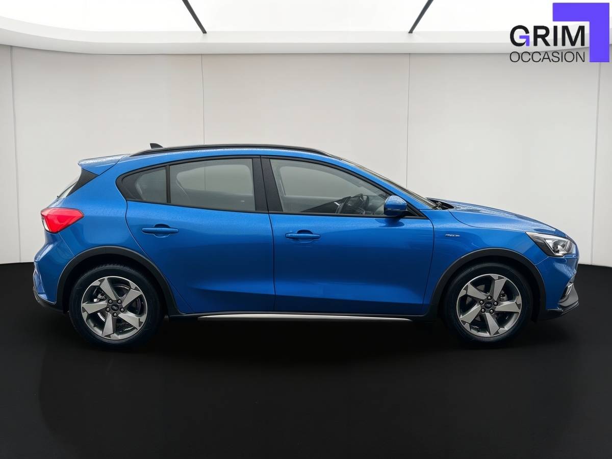 ford focus ecoboost ss mhev active